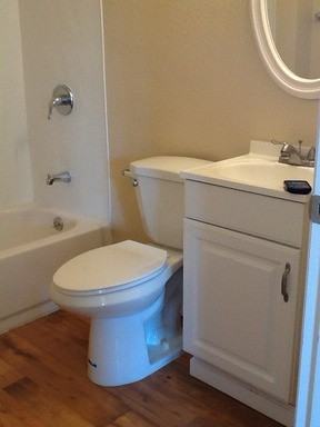 3875 Hemlock St - Photo 2 of 6