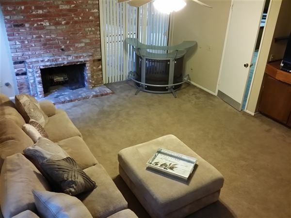 4512 Terraza Cir - Photo 3 of 6