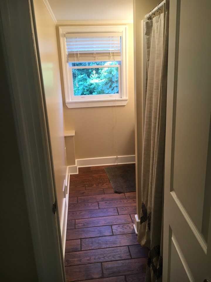 1836 Skidaway Road - Photo 2 of 6