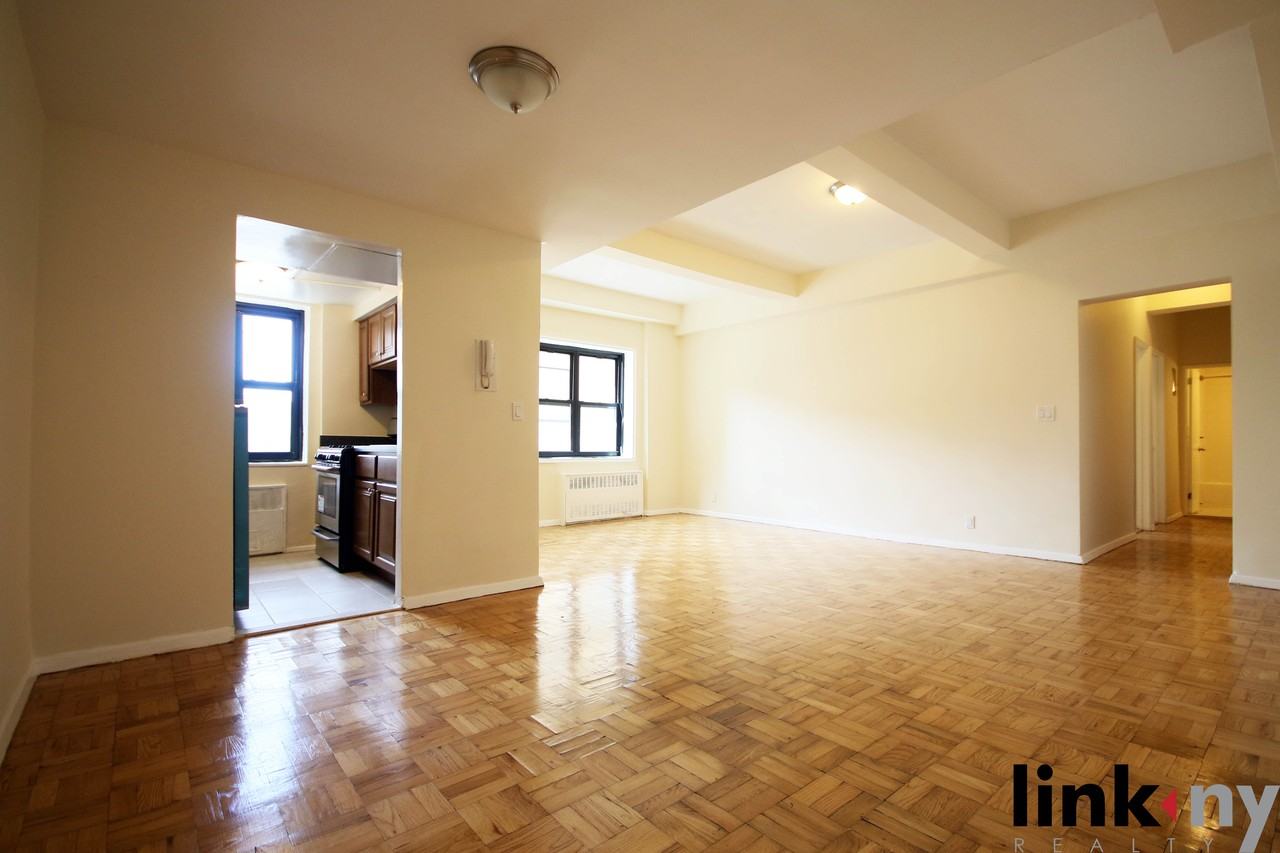 1100 Warburton Avenue #L5