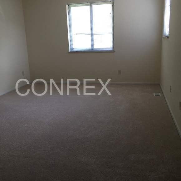 11631 Geneva Rd - Photo 3 of 13