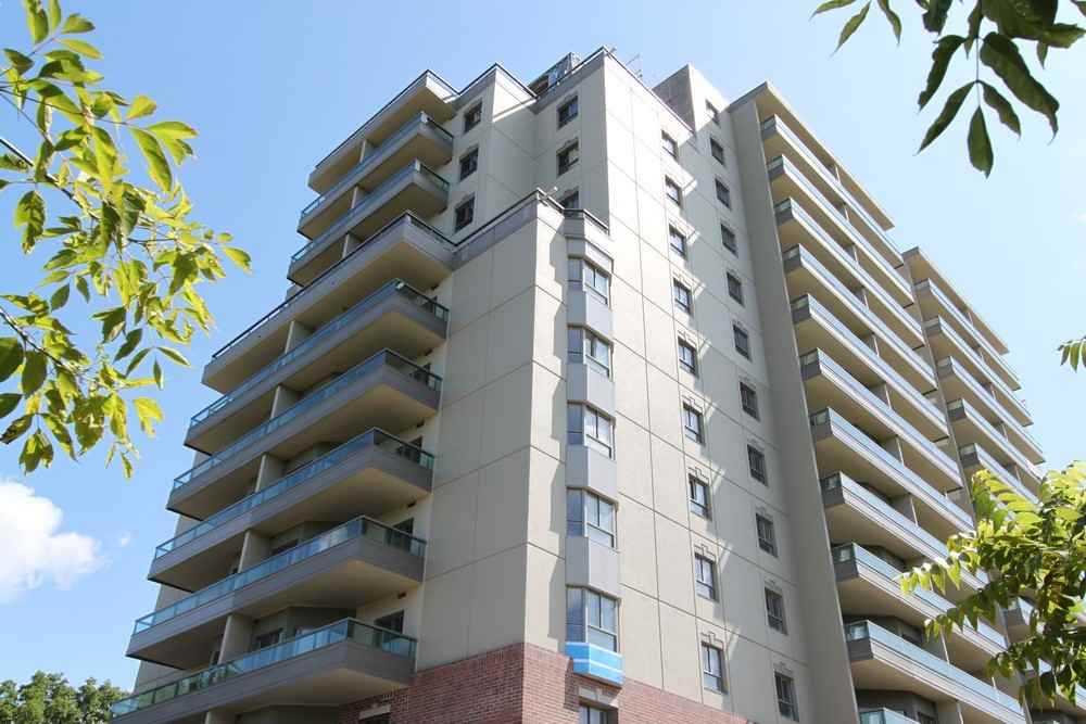 560 Queen St S Kitchener On N2g 0a1 2 Bedroom Apartment