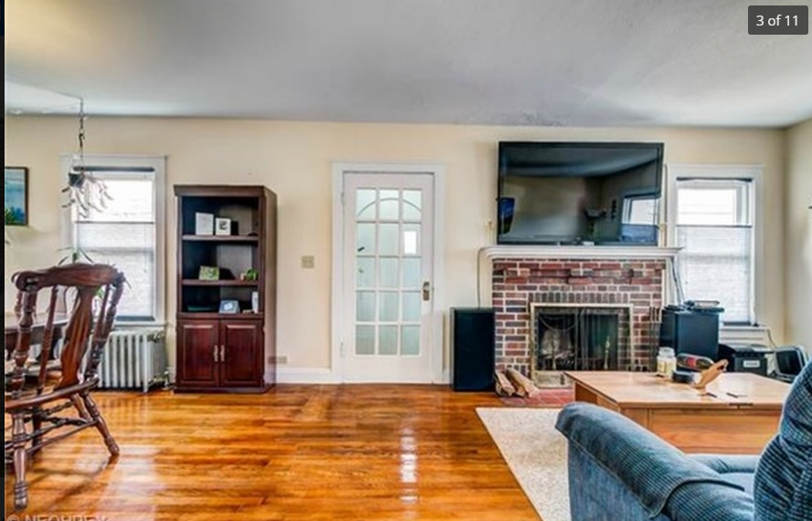 1907 Robindale St - Photo 2 of 14