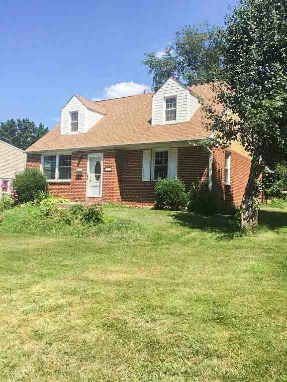 307 Madison Rd - Photo 2 of 17