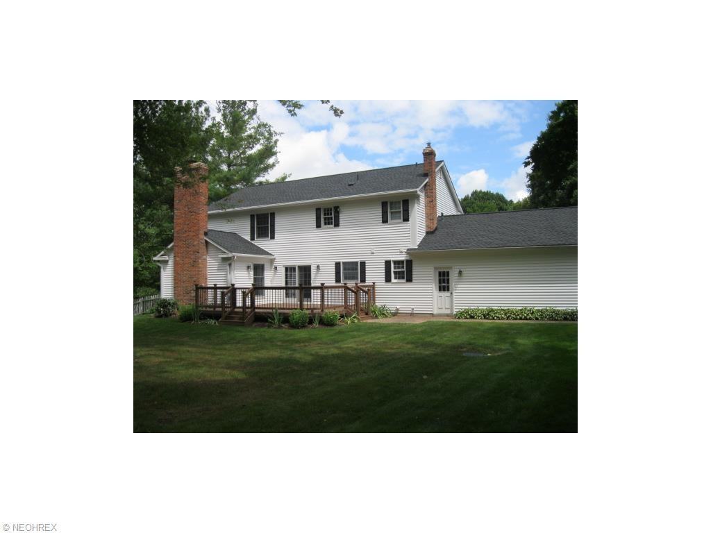 2736 Stonebridge Ct - Photo 2 of 25