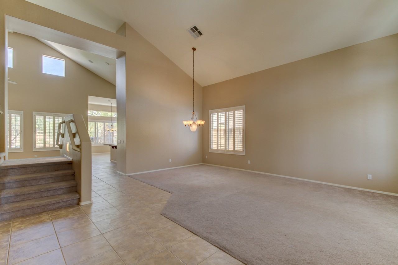 6758 W Cottontail Ln - Photo 2 of 33