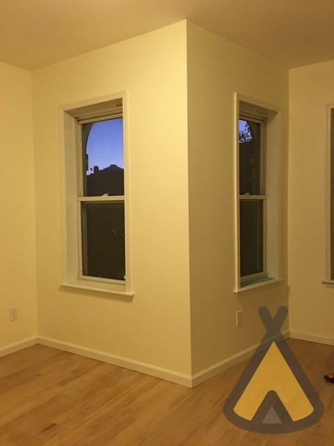 18-82 Madison Street #2RR