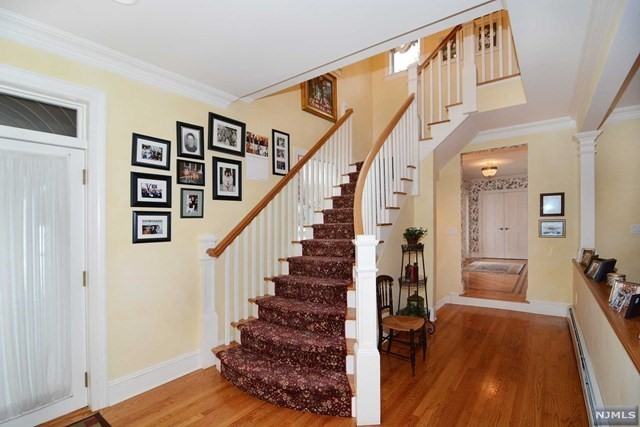 75 Carnot Ave - Photo 3 of 18