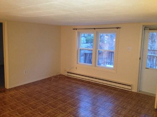 35 Cabot St - Photo 3 of 10