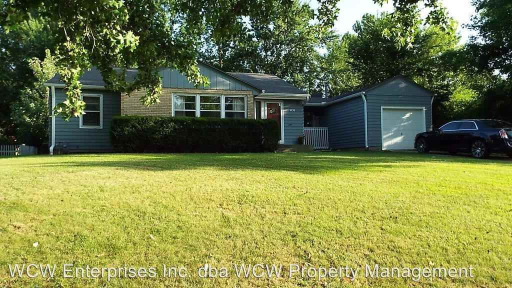 3733 SW Huntoon St - Photo 3 of 12