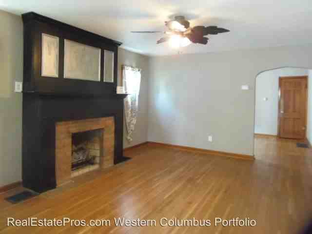 197 Guernsey Ave - Photo 3 of 32