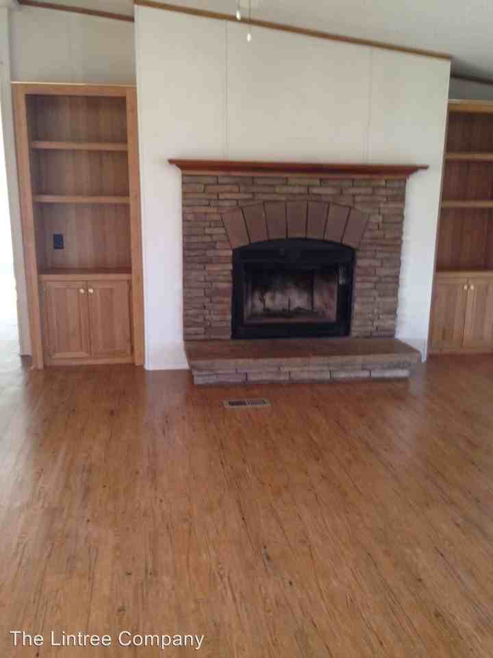 912 FM 369 - Photo 2 of 16