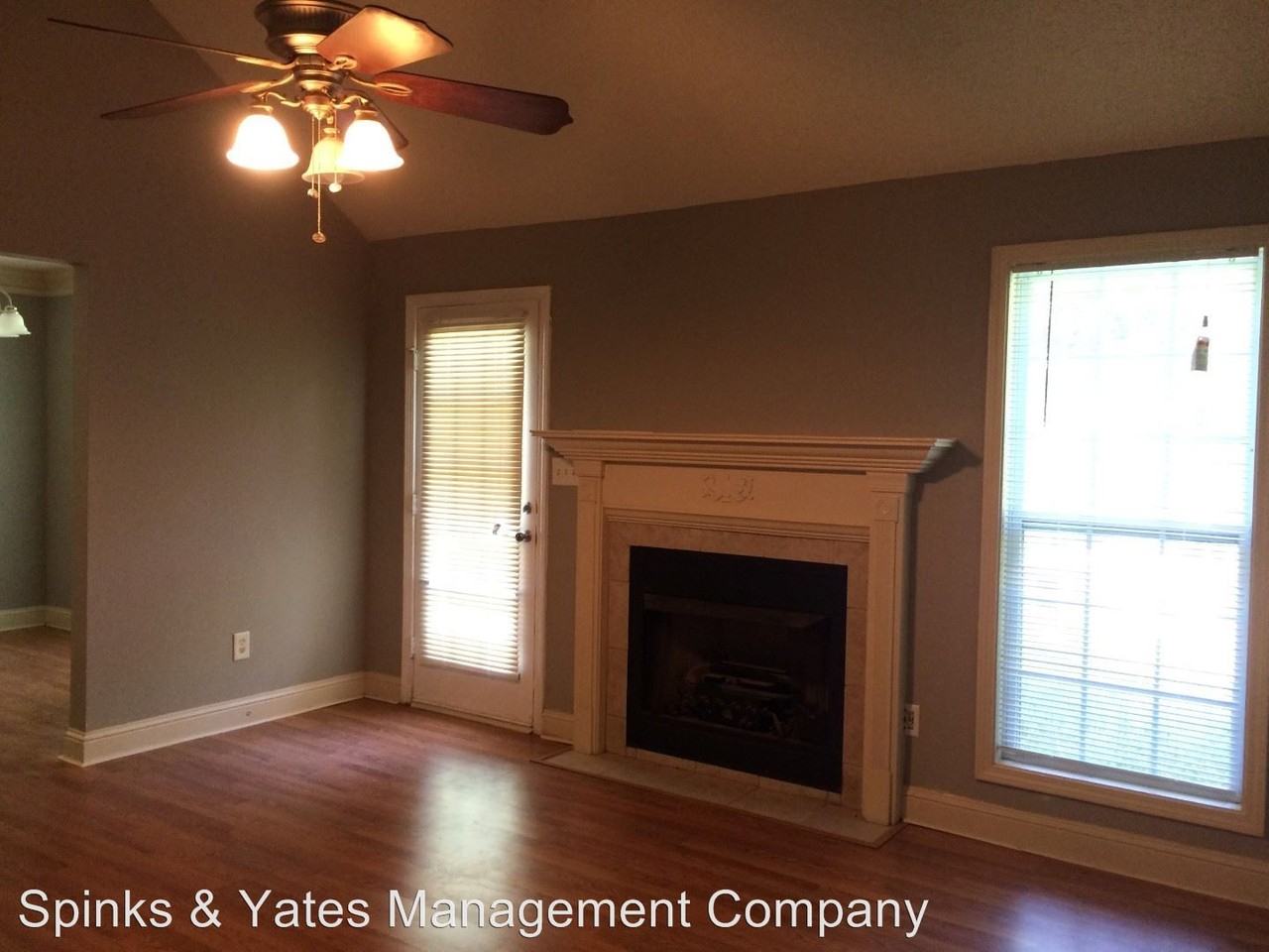 844 Newton Rd - Photo 3 of 8
