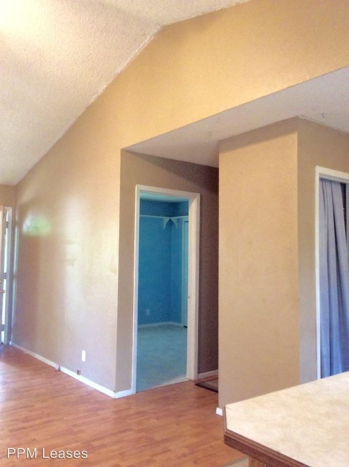 115 Daybreak Ln - Photo 2 of 11