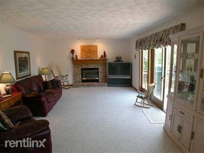112 Abbington Cir - Photo 2 of 18