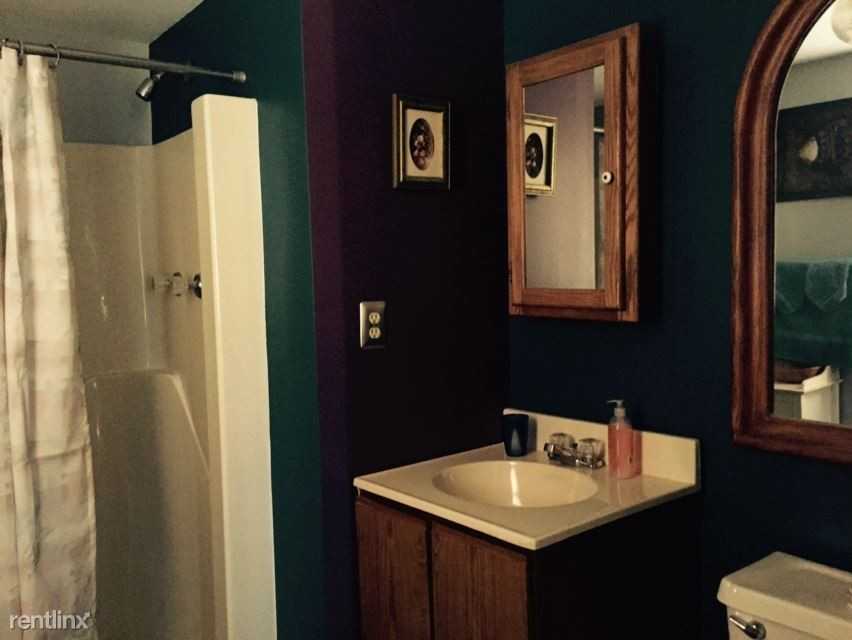 4 Summerset Dr - Photo 2 of 4