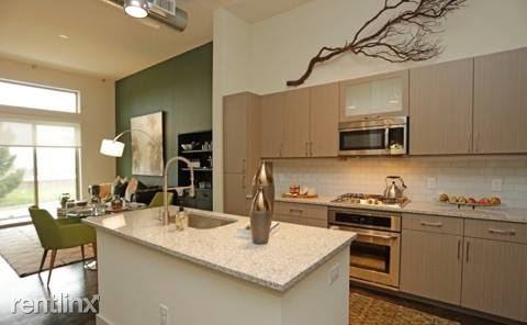 S Good Latimer Expy - Photo 2 of 6