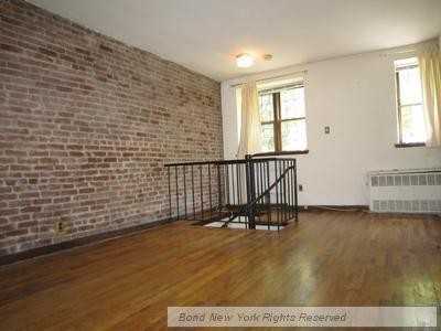 Riverside Dr & W 75th St ##E