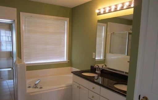104 Ackley Ct - Photo 3 of 8