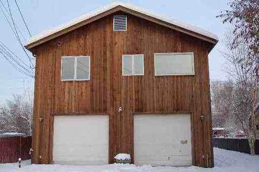 1013 Smythe St - Photo 3 of 26