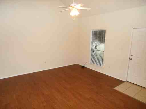 122 Lindas Creek Ln #122 - Photo 2 of 21