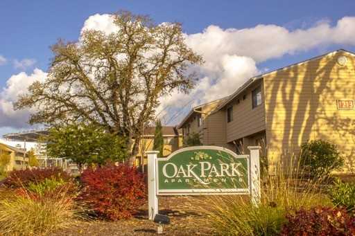 1221 SW 26th St #12212 - Photo 2 of 11