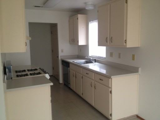 581 North St - Photo 2 of 7