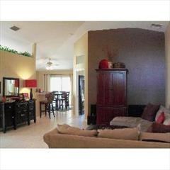 1189 Potomac Dr - Photo 2 of 12