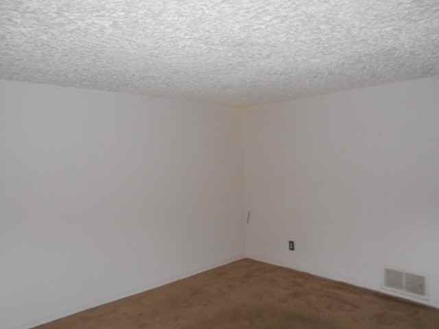 3021 Mardel Ave - Photo 2 of 5