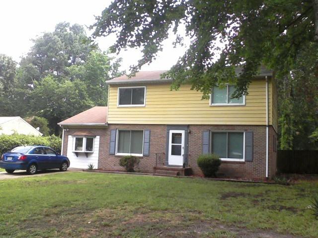 10 Excalibur Pl - Photo 2 of 12