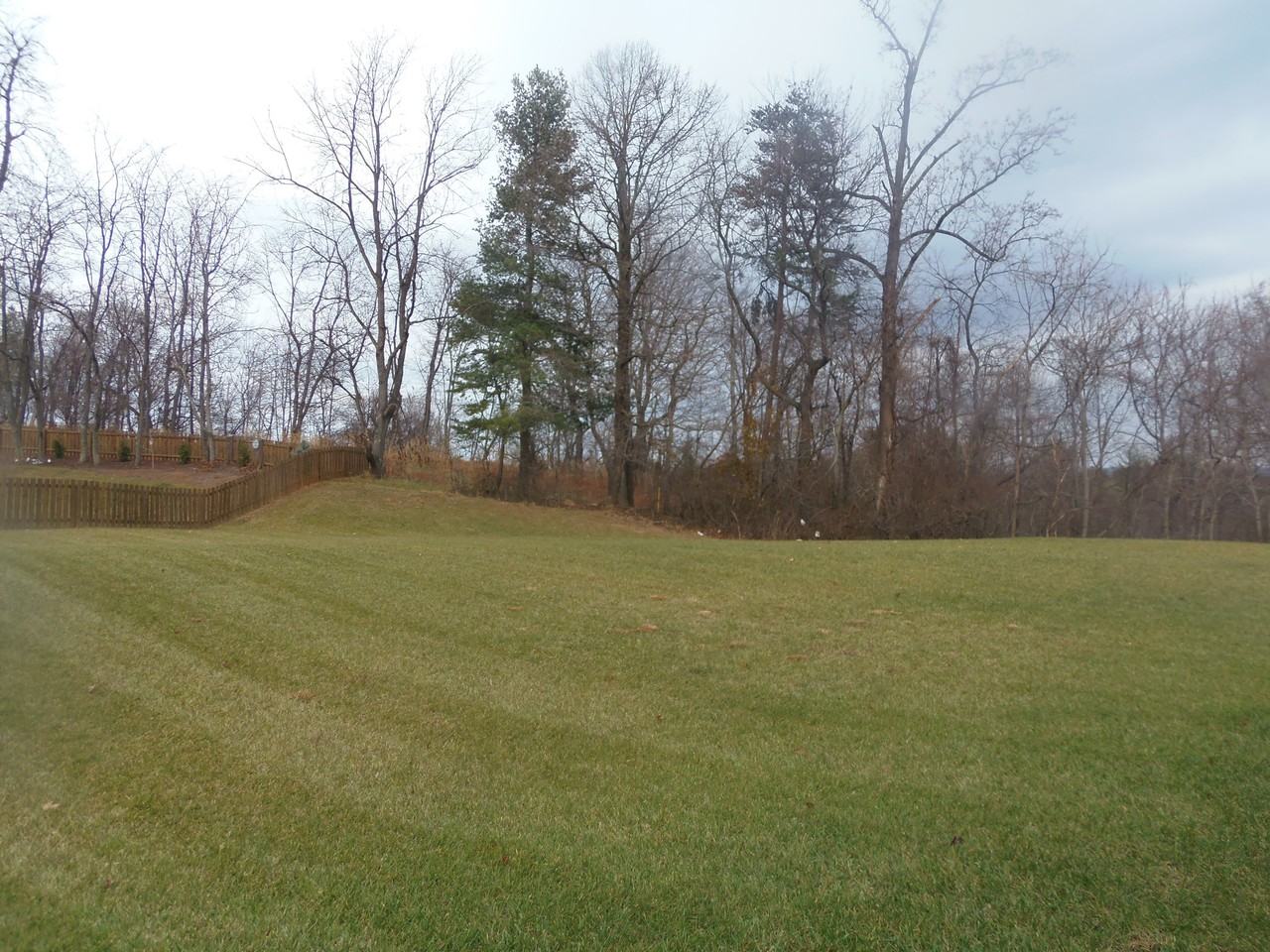 6350 Stonecroft Ct - Photo 3 of 31