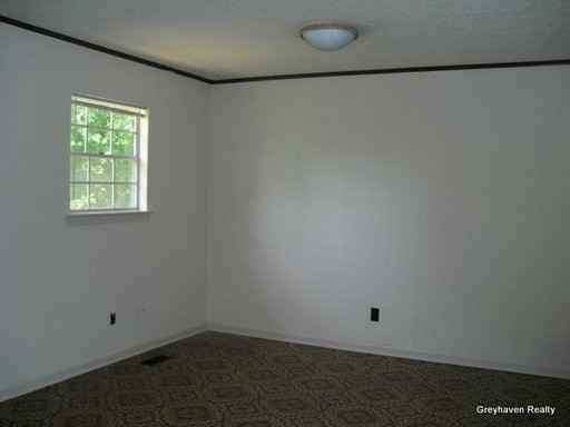 5907 Stonewall Dr - Photo 3 of 8