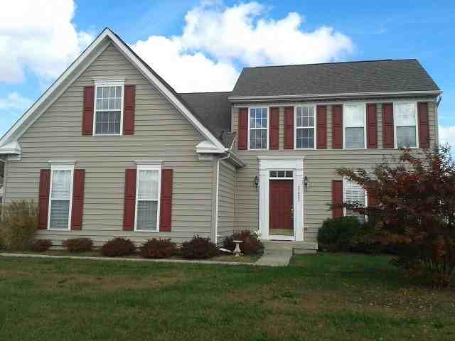 37523 Oliver Dr - Photo 2 of 2