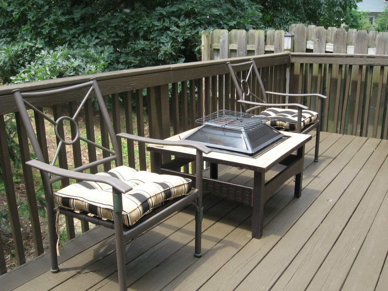 530 Galahad Ct - Photo 2 of 7