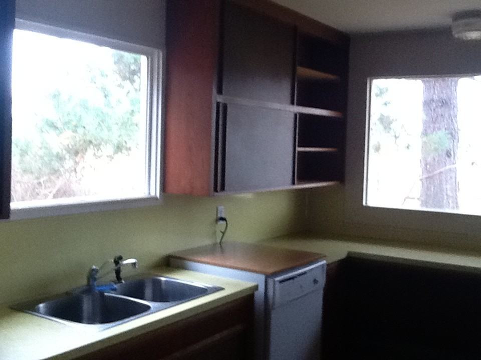 750 E Rashelle Rd - Photo 3 of 9