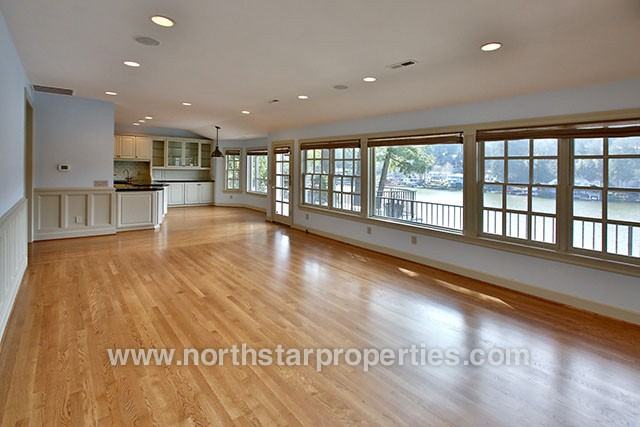 890 Lake Shore Rd - Photo 3 of 16