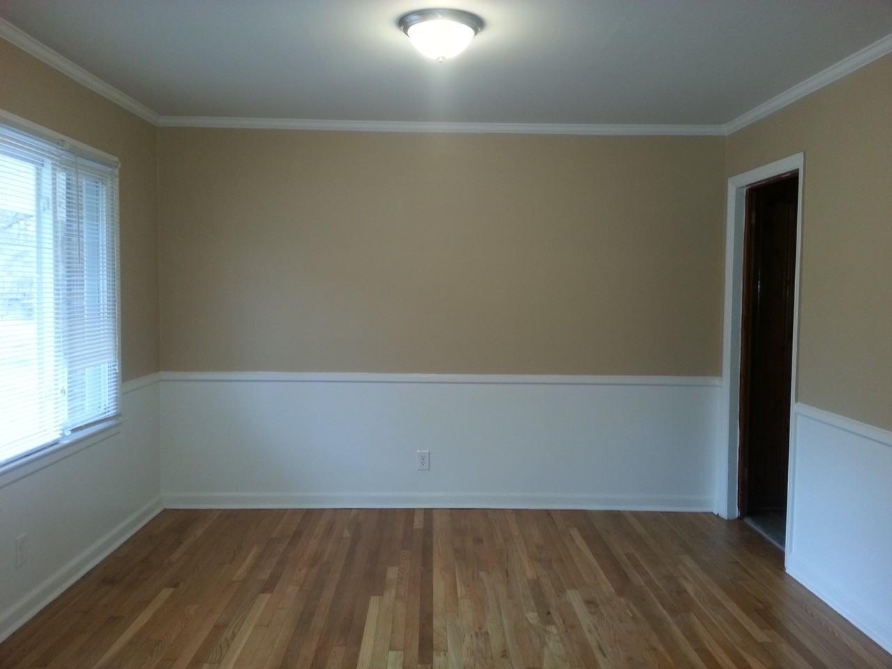 2500 Meadow Lark Dr - Photo 2 of 7