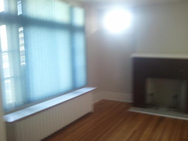 1207 Court St - Photo 3 of 6