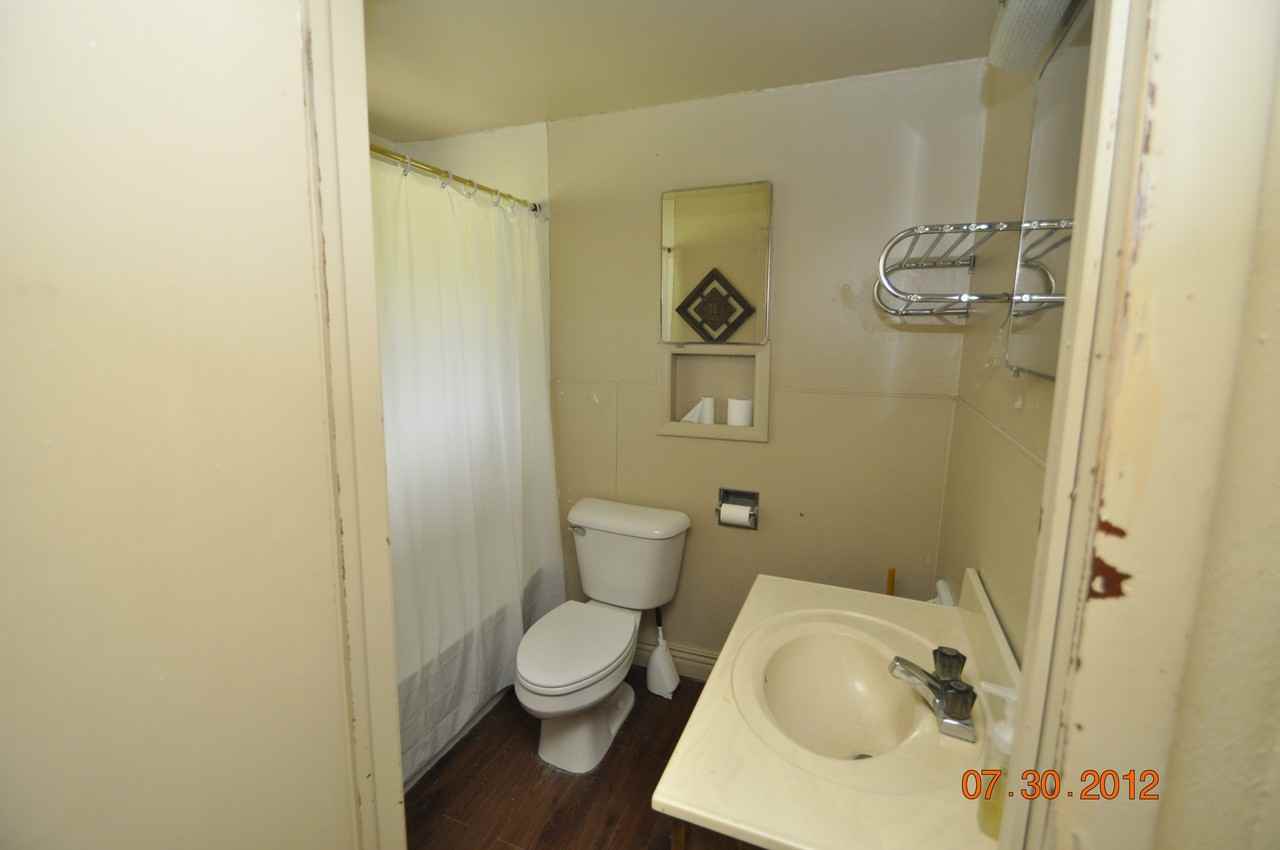 3050 E Wyman Rd - Photo 2 of 11