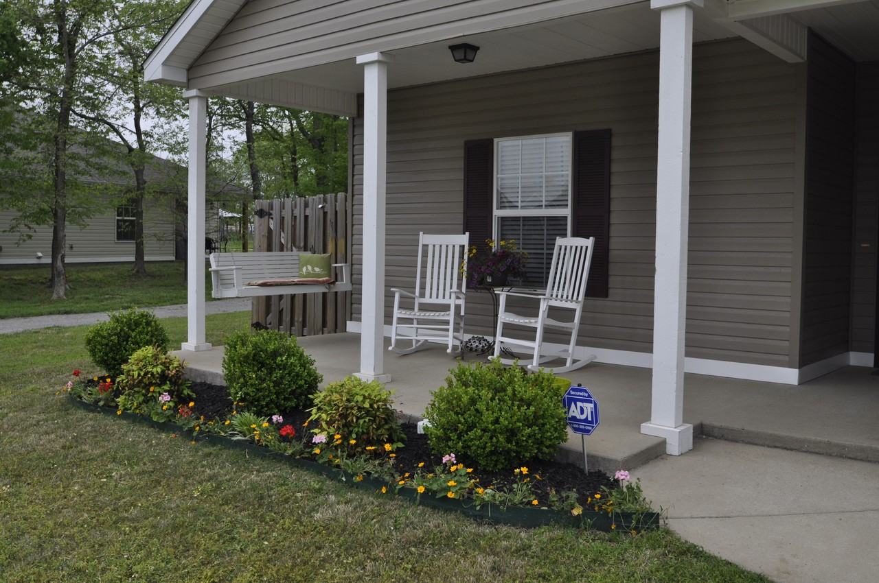 4400 W Serviceberry Dr - Photo 2 of 12