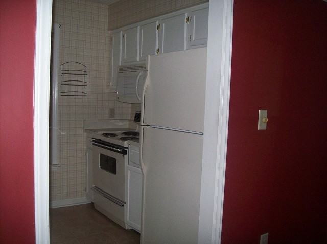 114 Hollow Oak Dr - Photo 3 of 7