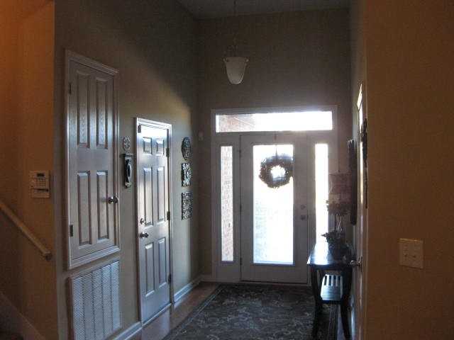 6113 Southbend Dr S - Photo 3 of 20