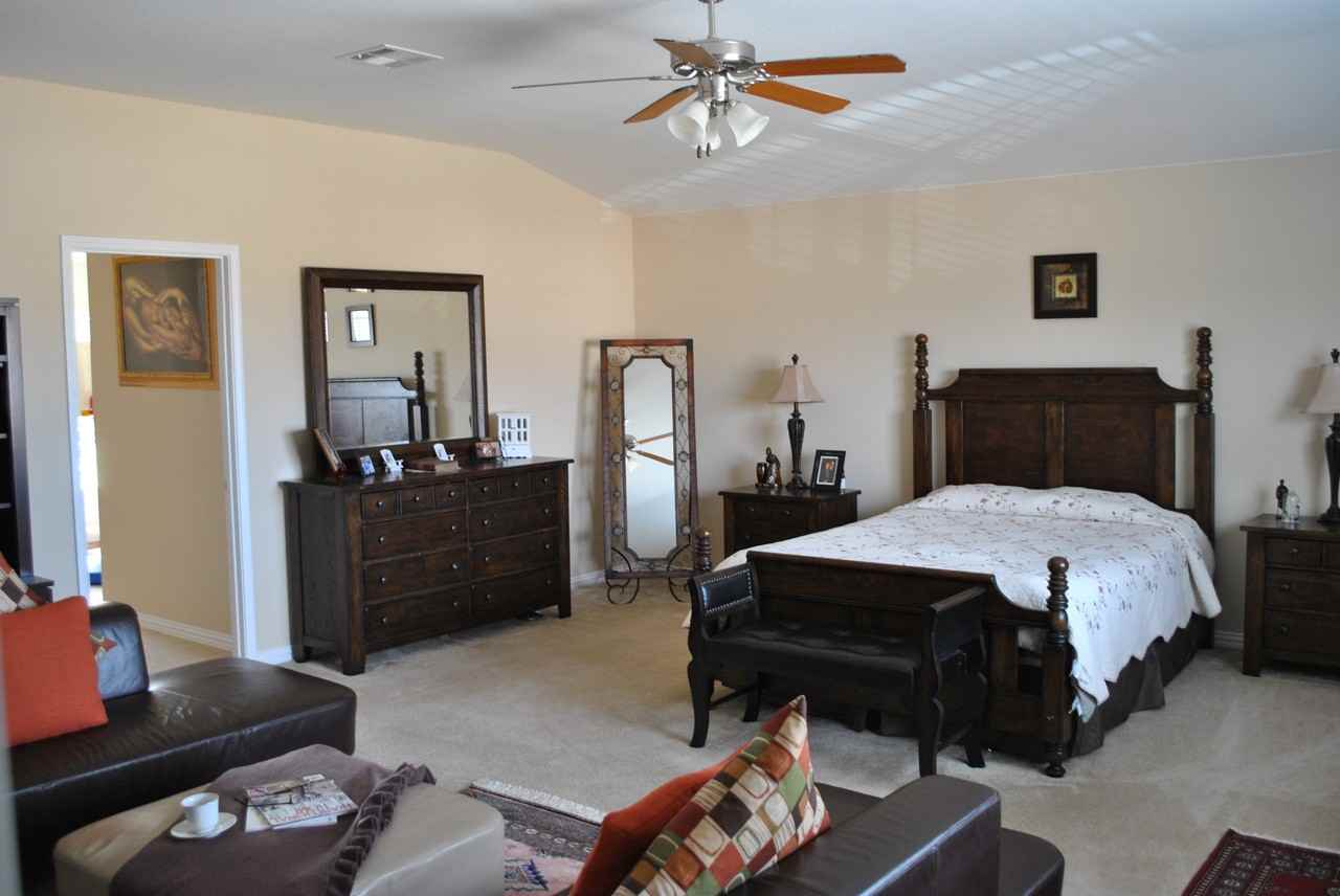 834 Red Fern Dr - Photo 3 of 9