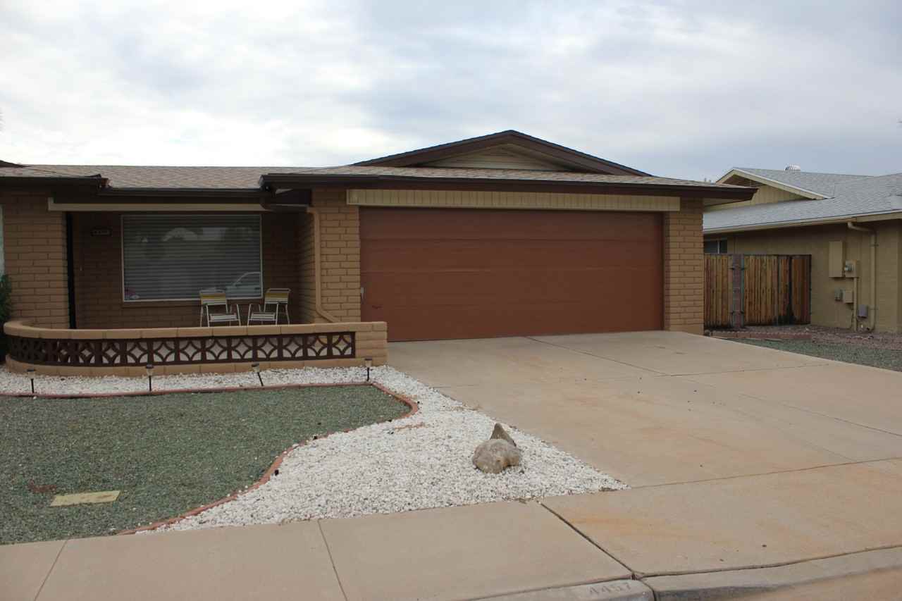 4457 E Dragoon Ave - Photo 3 of 31