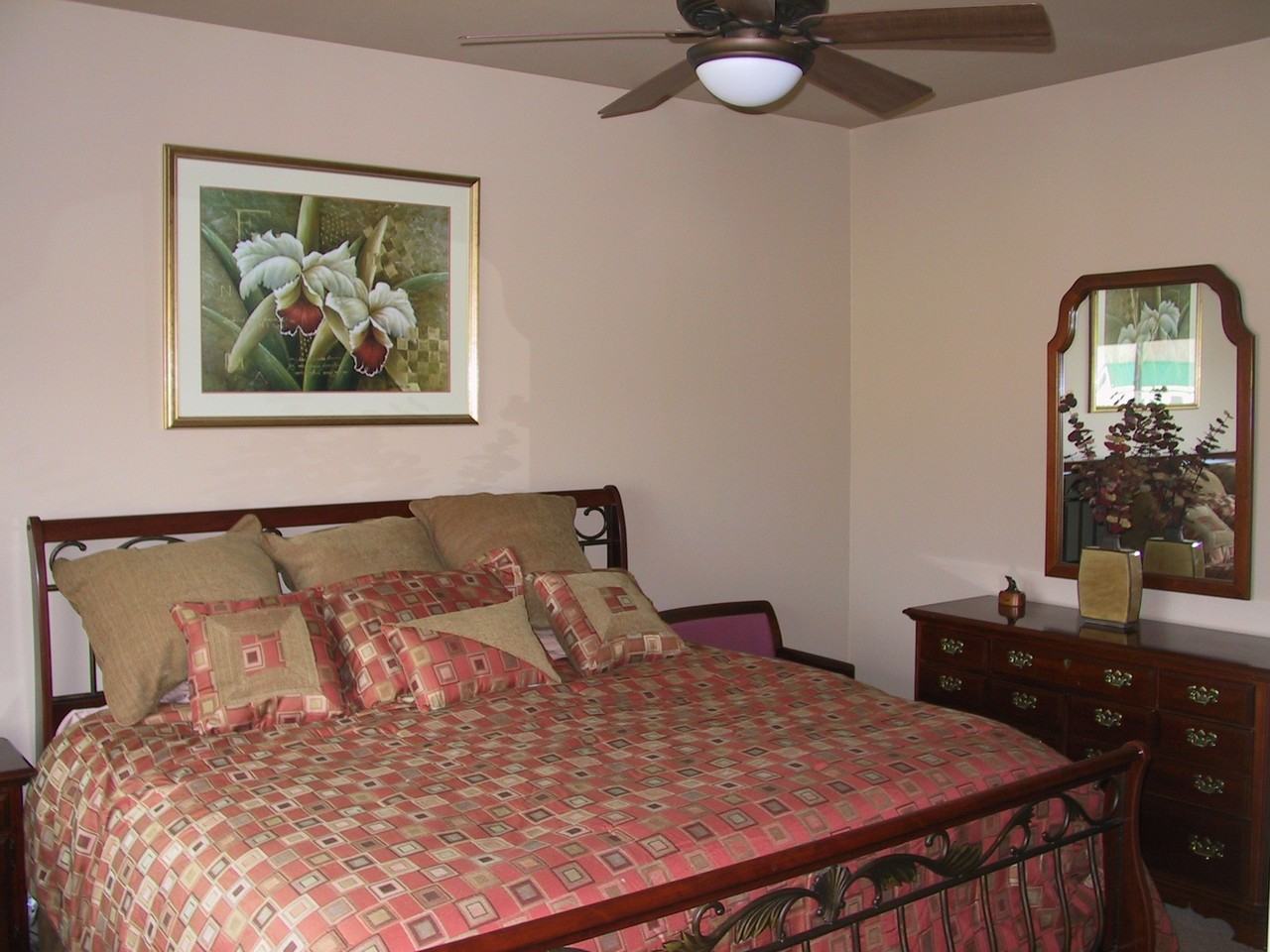 134 Edge Dr - Photo 3 of 5