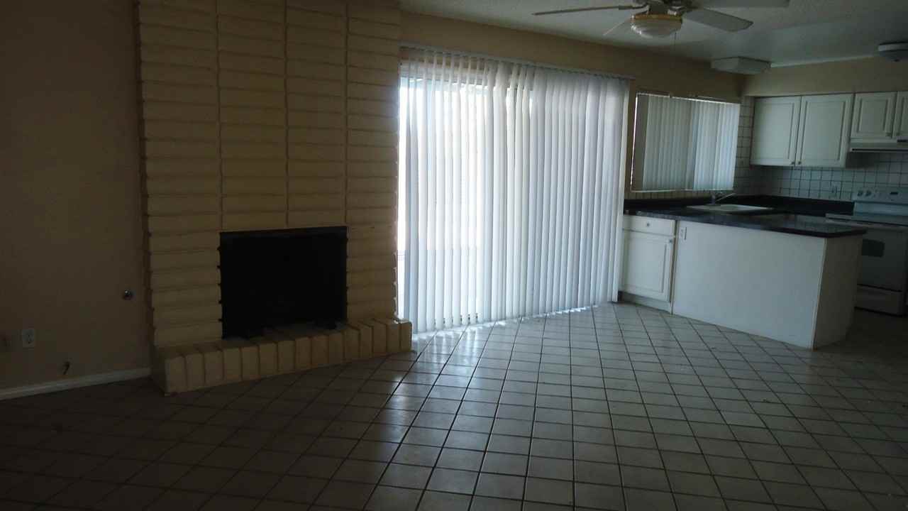 2832 W St Tropaz Ave - Photo 3 of 5