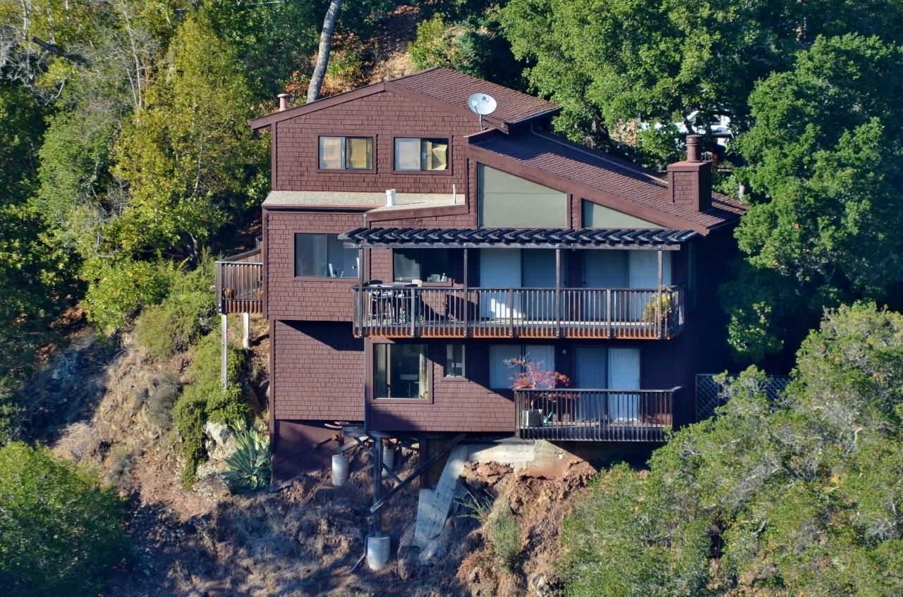 45 Pine Dr - Photo 2 of 22