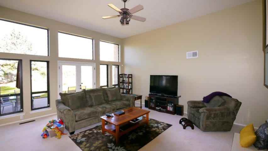 13209 Della Longa Ln NE - Photo 3 of 15