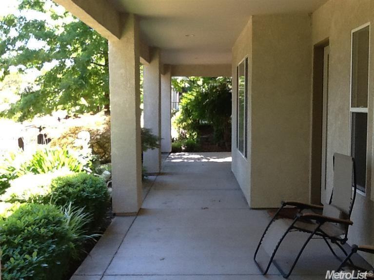 4375 Newland Heights Dr - Photo 2 of 14