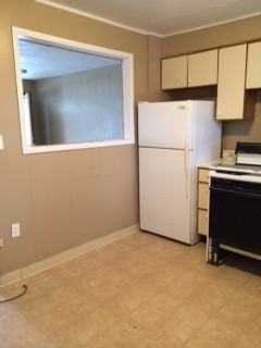 7413 E 56th Terrace - Photo 2 of 5